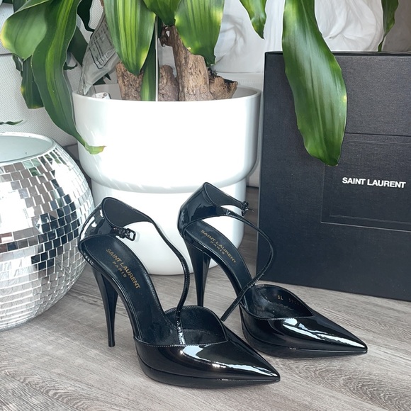 โVernice Chiffonโ Saint Laurent Heels in Nero - Picture 3 of 5